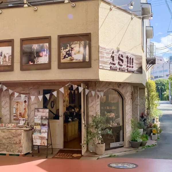 ふりそで ism 店内の様子